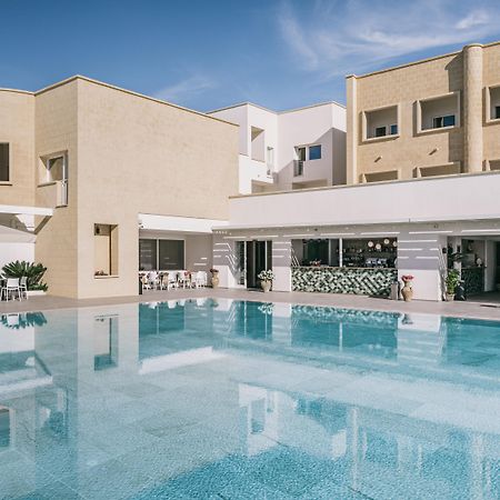 Mangia'S Himera Resort Campofelice Di Roccella Eksteriør billede