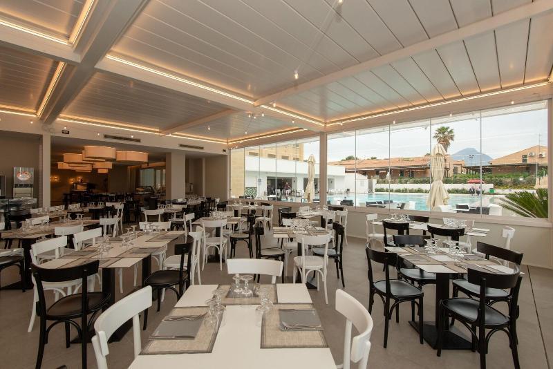 Mangia'S Himera Resort Campofelice Di Roccella Eksteriør billede
